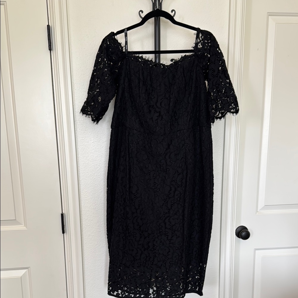 City Chic Black Off-the-Shoulder Sheath Dress